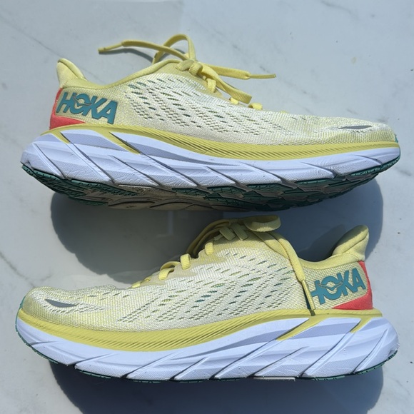 Hoka Shoes - Hoka women’s size 5.5